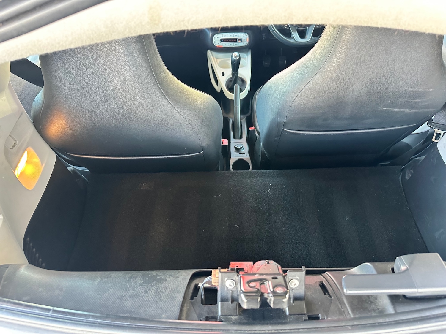 Used smart fortwo 2015 for sale - 76845074: Photo 5