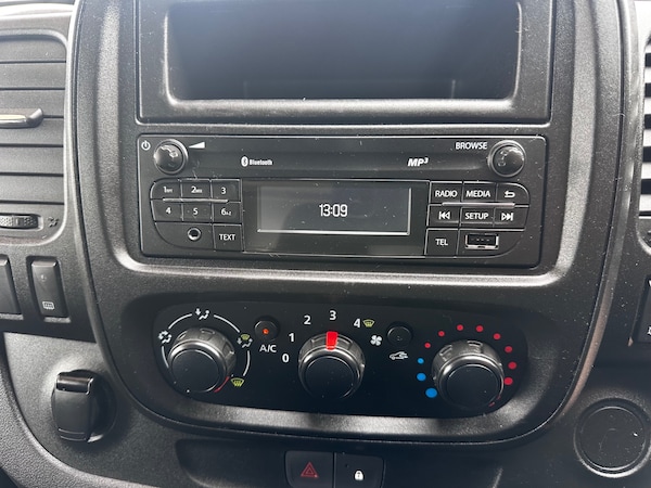 Used Renault Trafic 2018 for sale - 76177203: Photo 12