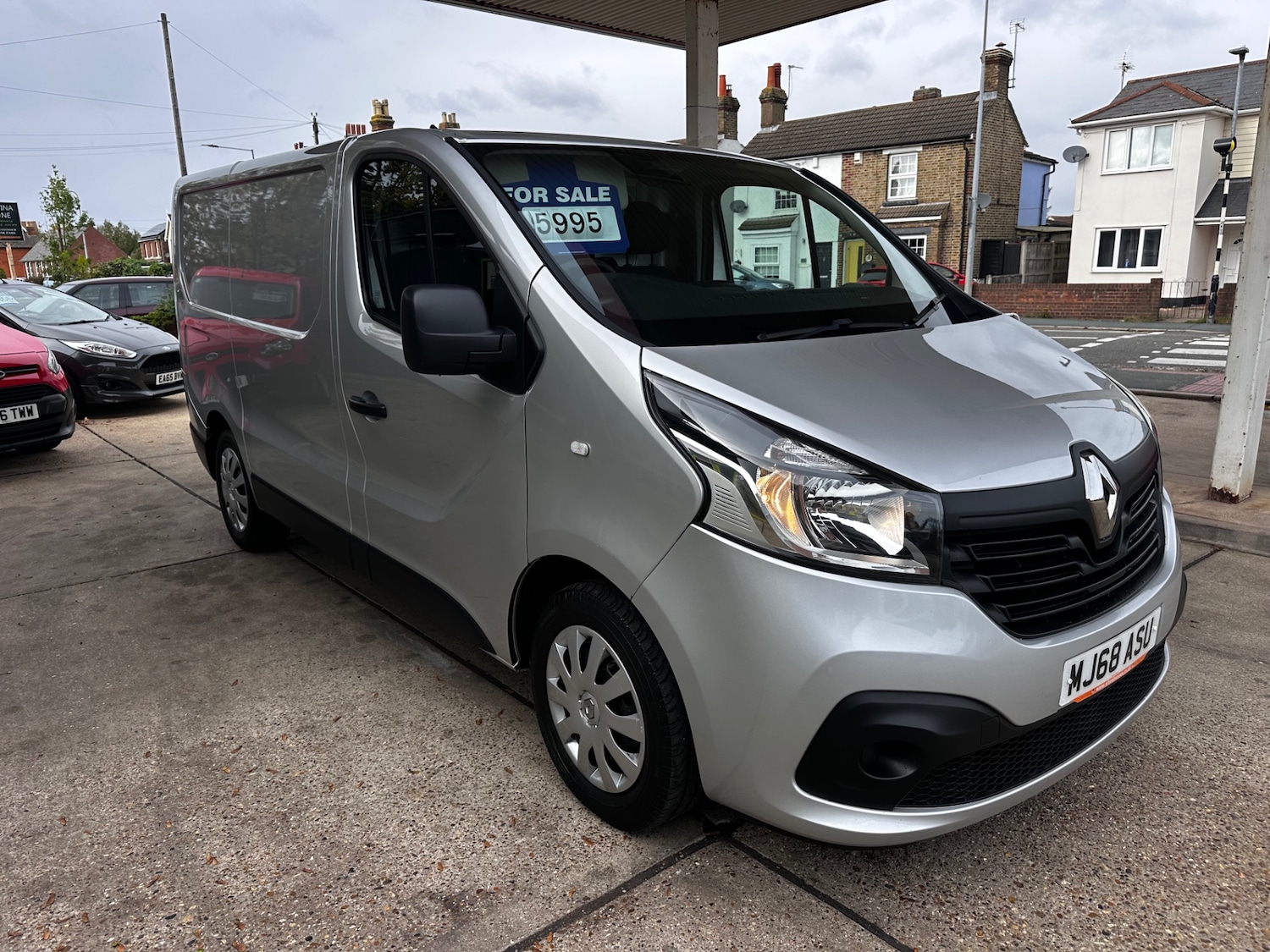Used Renault Trafic 2018 for sale - 76177203: Photo 2