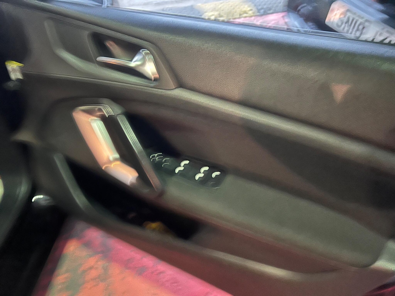 Used Peugeot 308 2015 for sale - 76498598: Photo 7