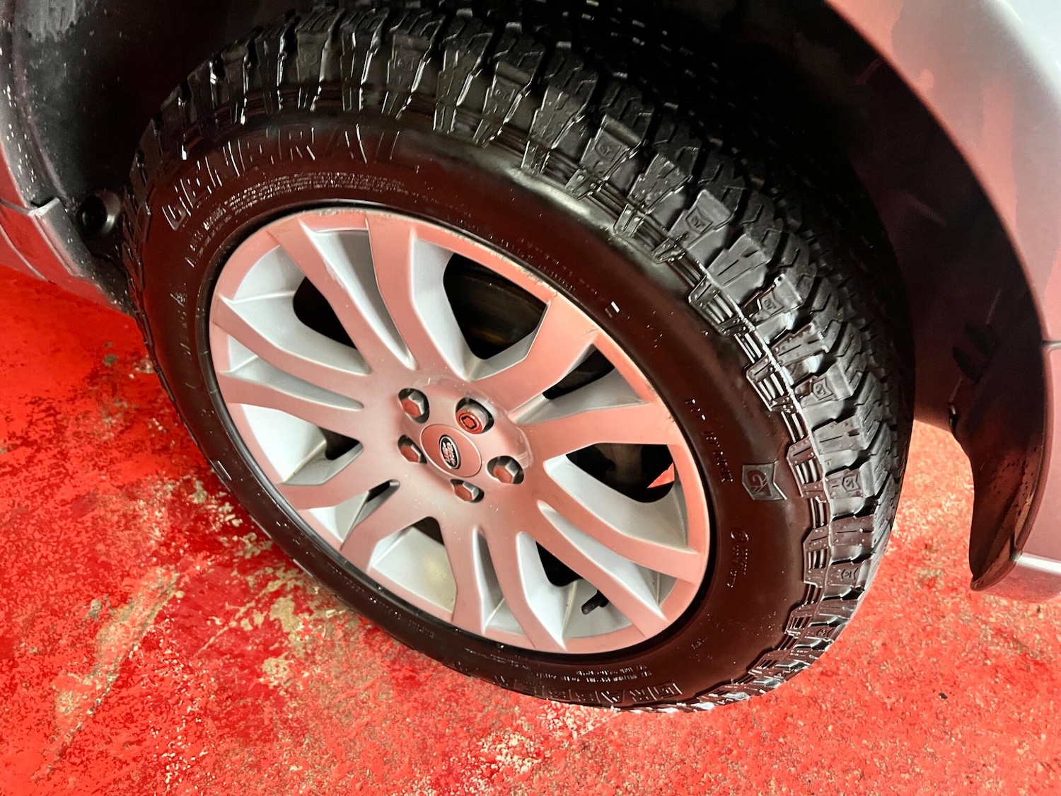 Used Land Rover Freelander 2 2010 for sale - 76431843: Photo 22