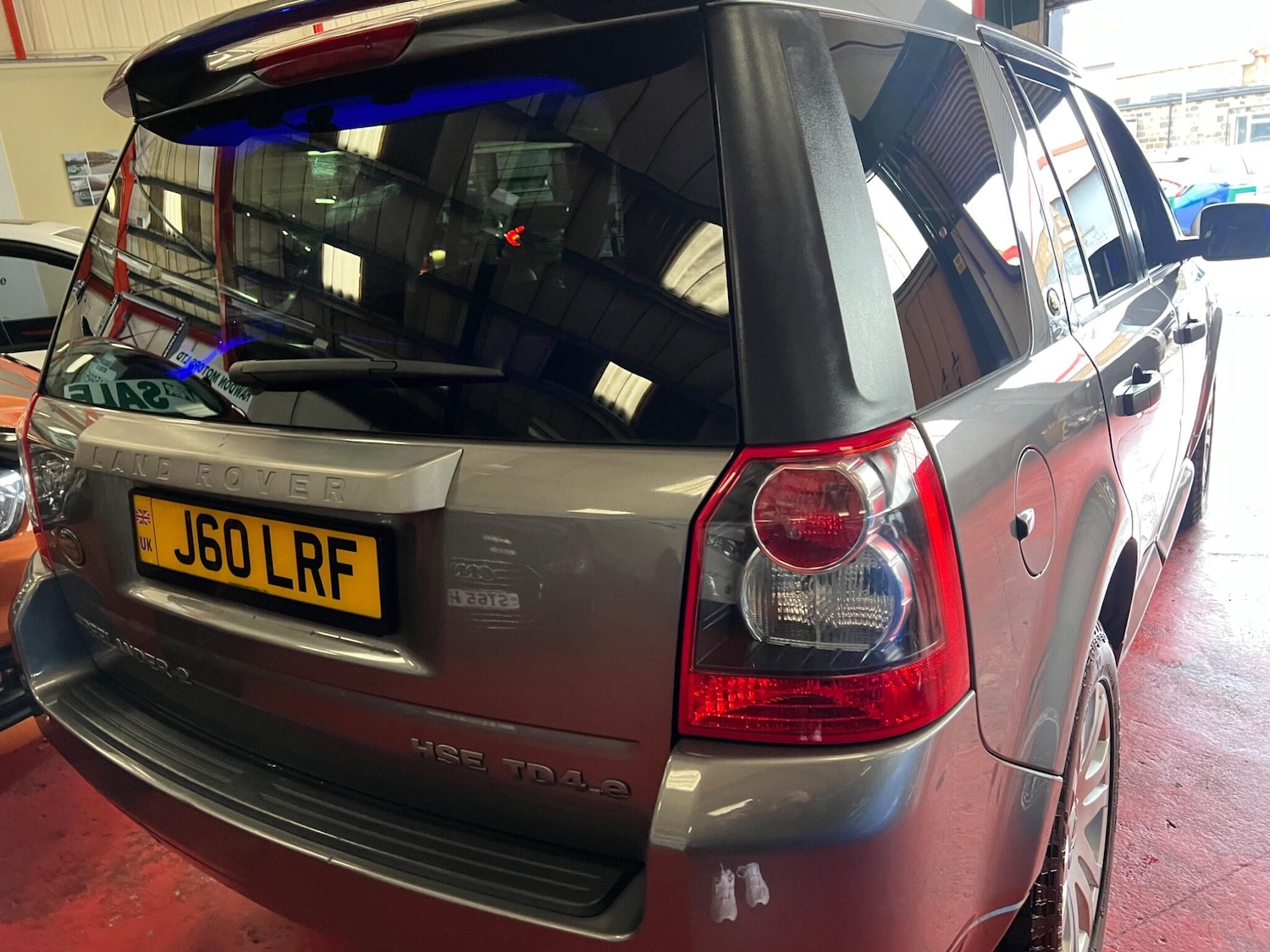 Used Land Rover Freelander 2 2010 for sale - 76431843: Photo 8