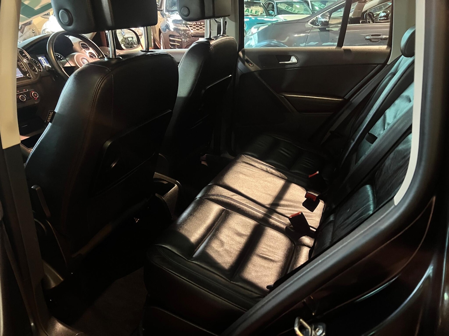 Used Volkswagen Tiguan 2014 for sale - 76728015: Photo 12