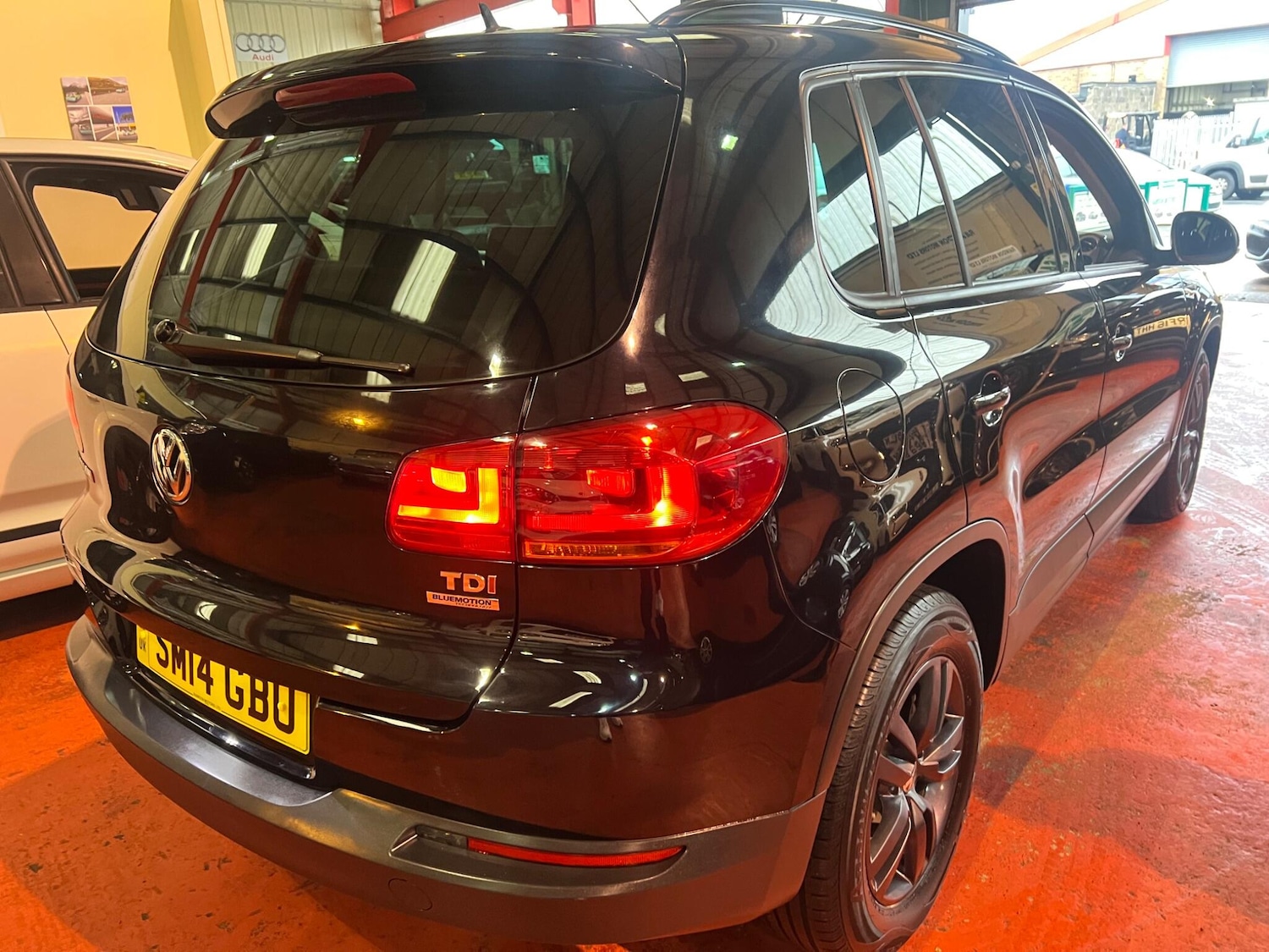 Used Volkswagen Tiguan 2014 for sale - 76728015: Photo 14