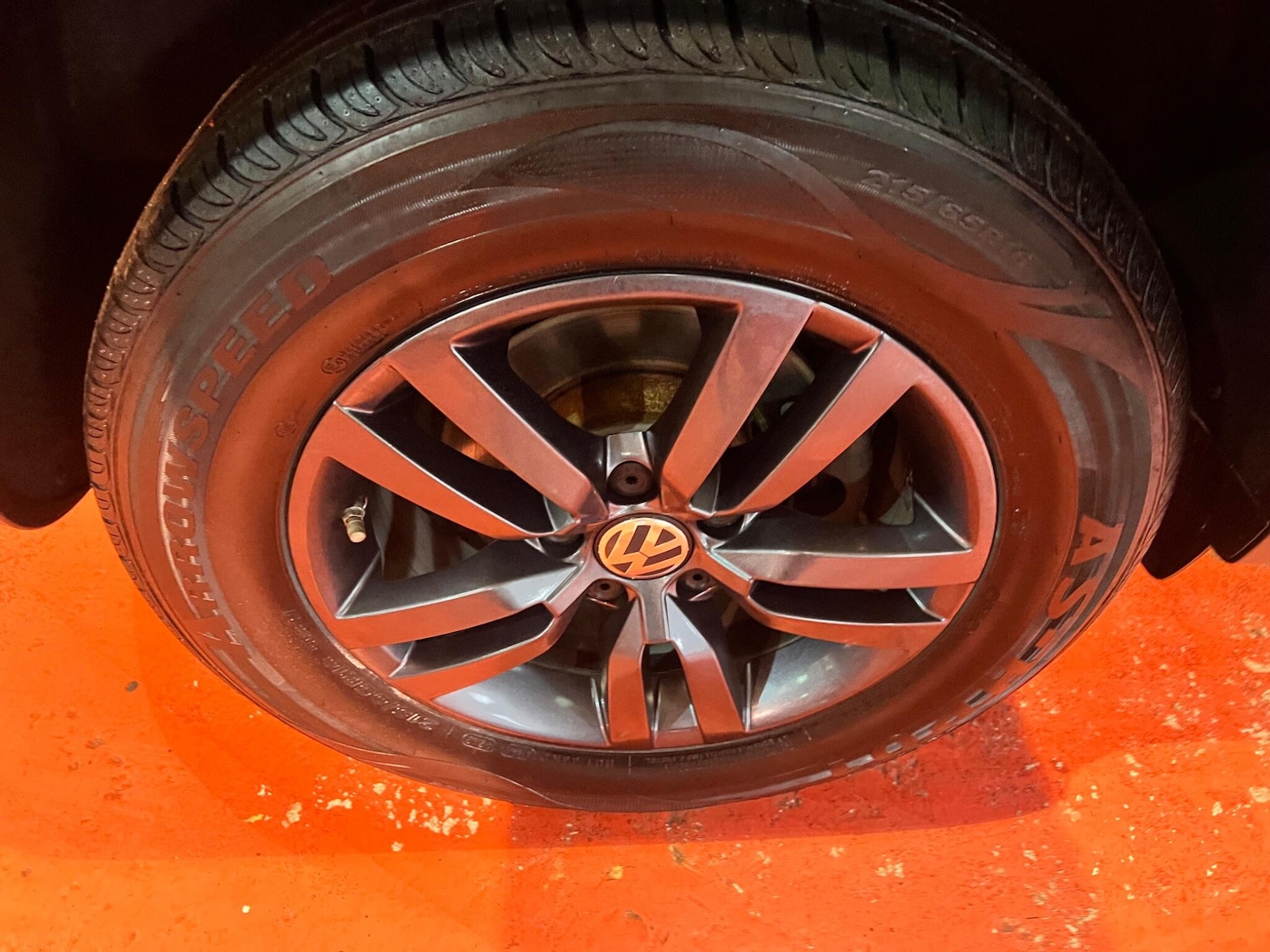 Used Volkswagen Tiguan 2014 for sale - 76728015: Photo 15