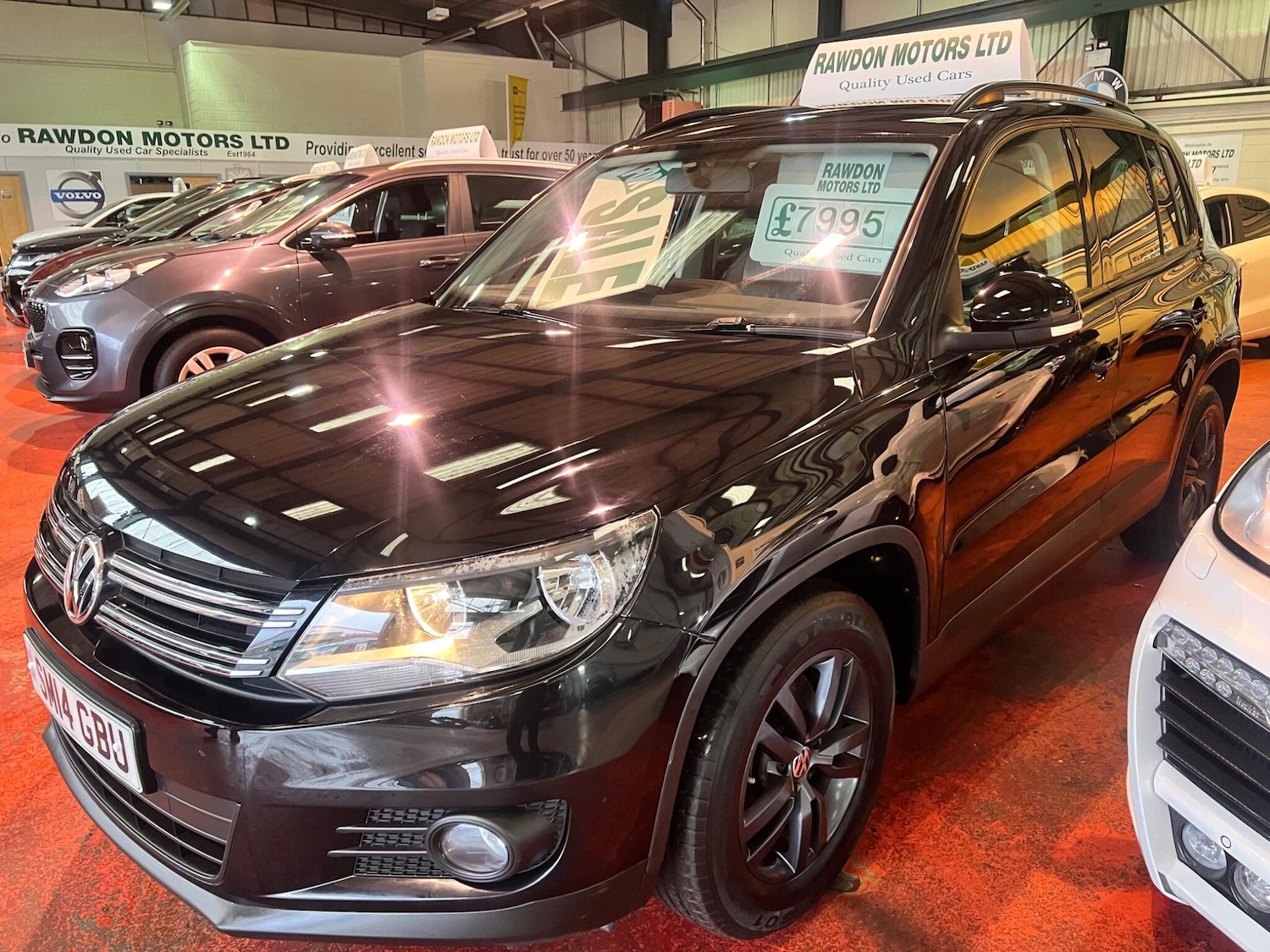 Used Volkswagen Tiguan 2014 for sale - 76728015: Photo 9