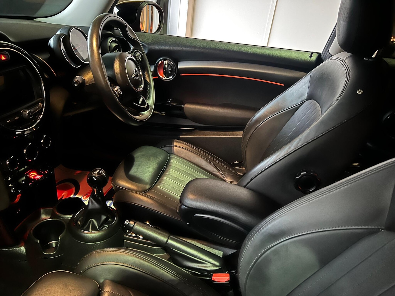 Used MINI Hatch 2019 for sale - 76349719: Photo 13