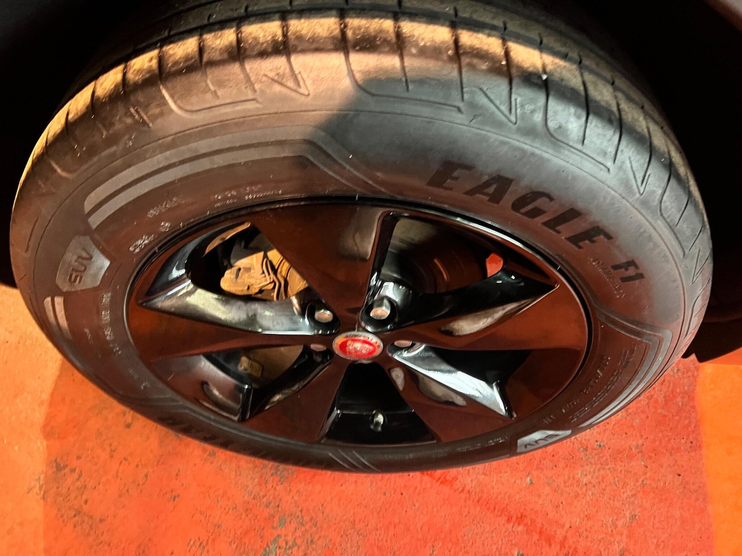 Used Jaguar E-Pace 2019 for sale - 76634189: Photo 18