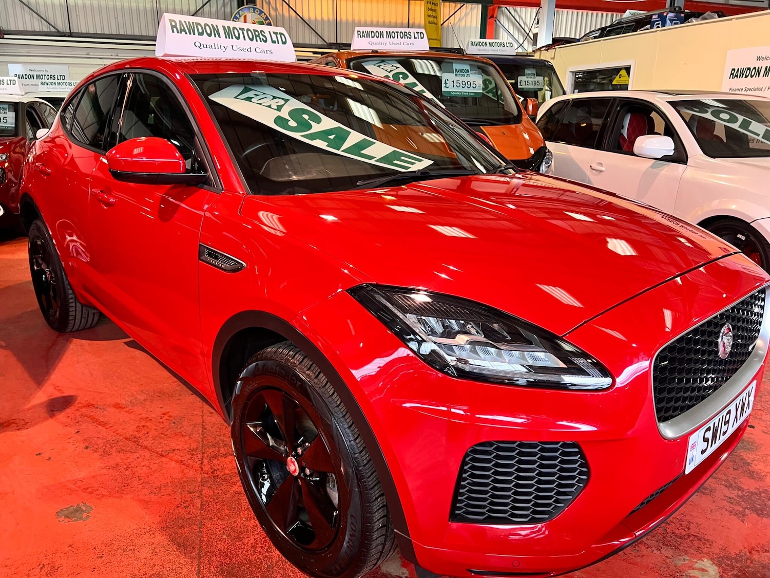 Used Jaguar E-Pace 2019 for sale - 76634189: Photo 4