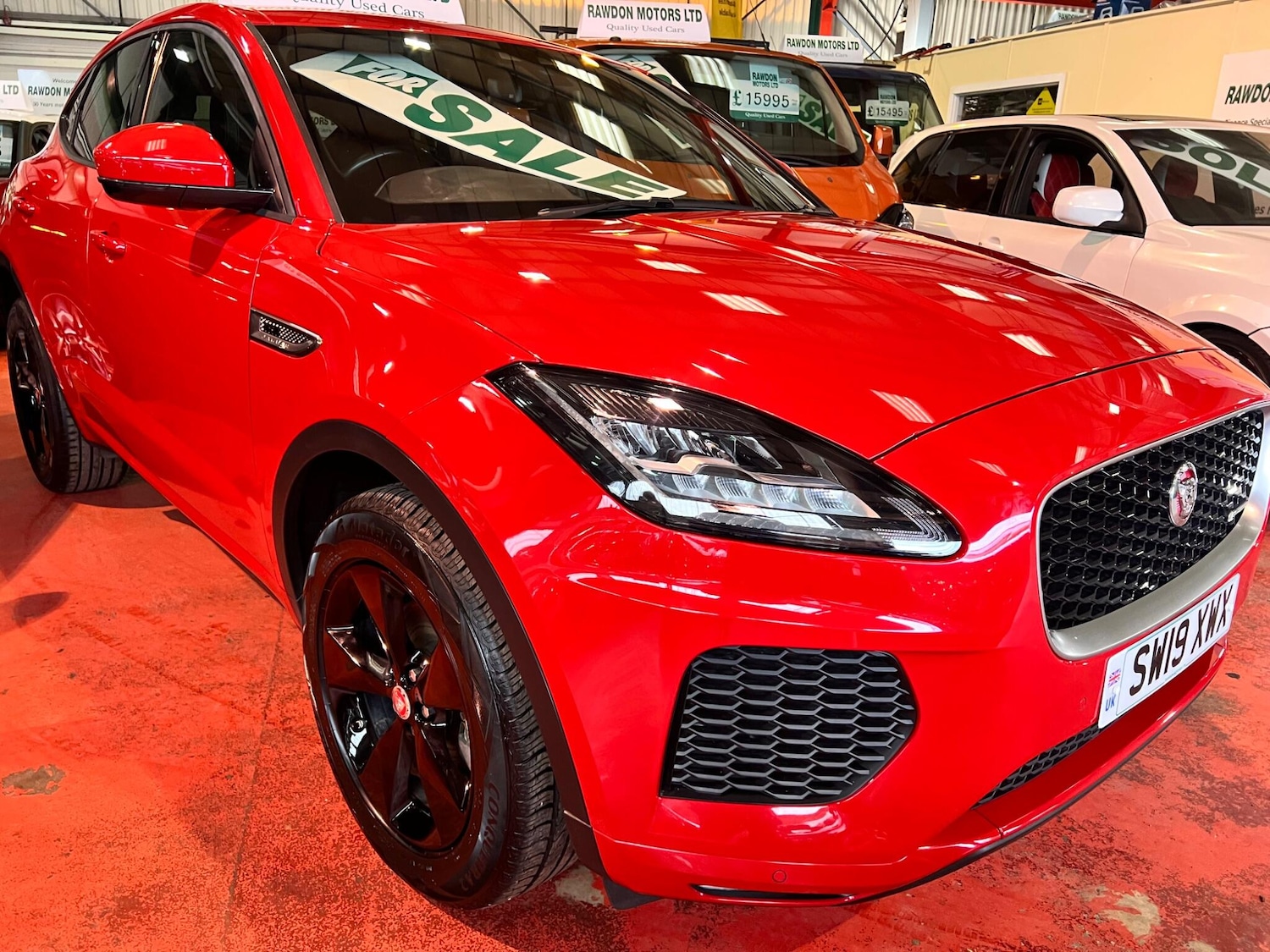 Used Jaguar E-Pace 2019 for sale - 76634189: Photo 6