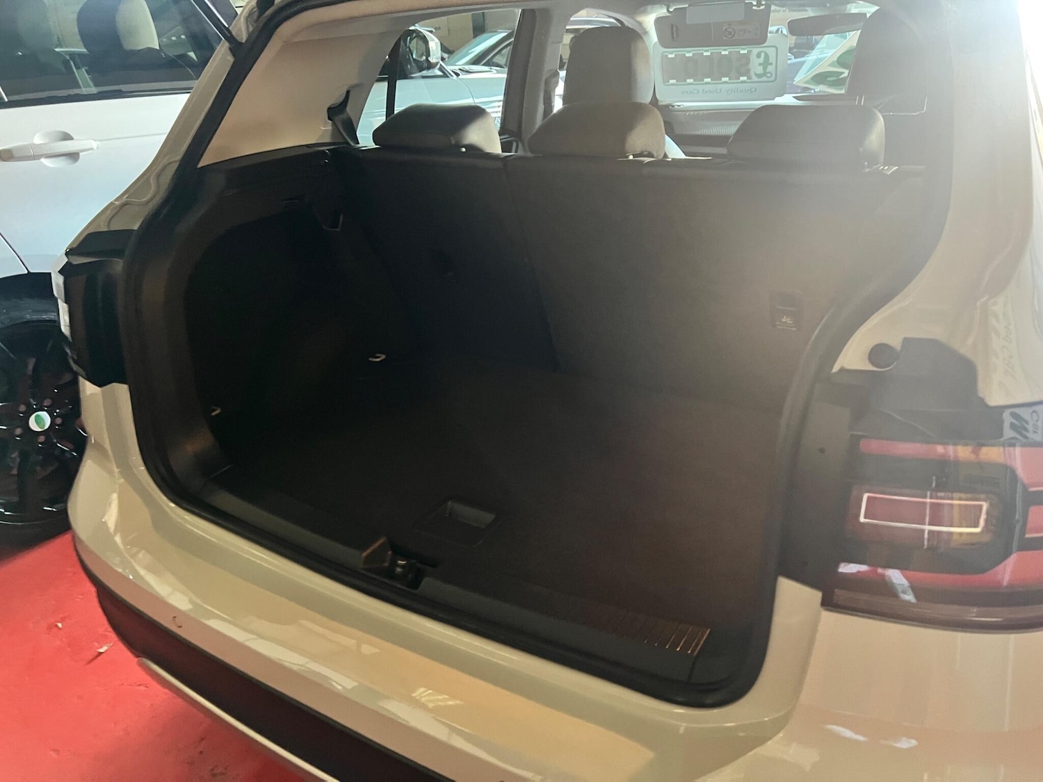 Used Volkswagen T-Cross 2022 for sale - 76572472: Photo 16