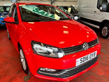 Used Volkswagen Polo 2016 for sale - 75696161: Photo
