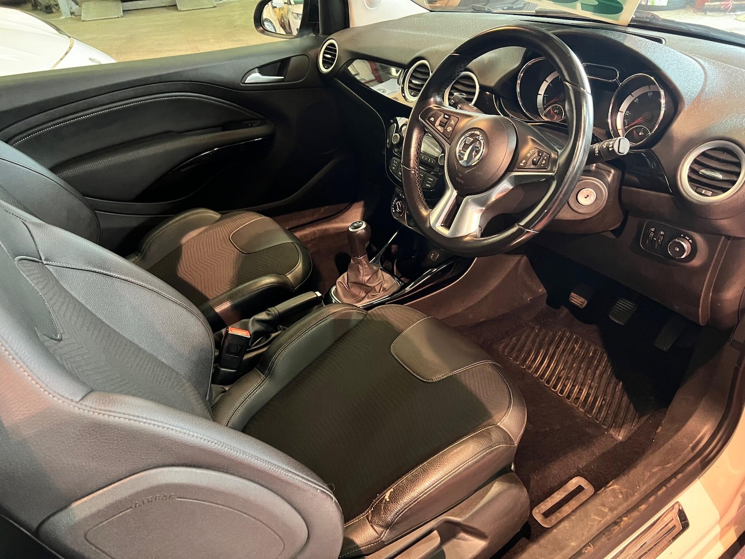 Used Vauxhall ADAM 2015 for sale - 76850158: Photo 18