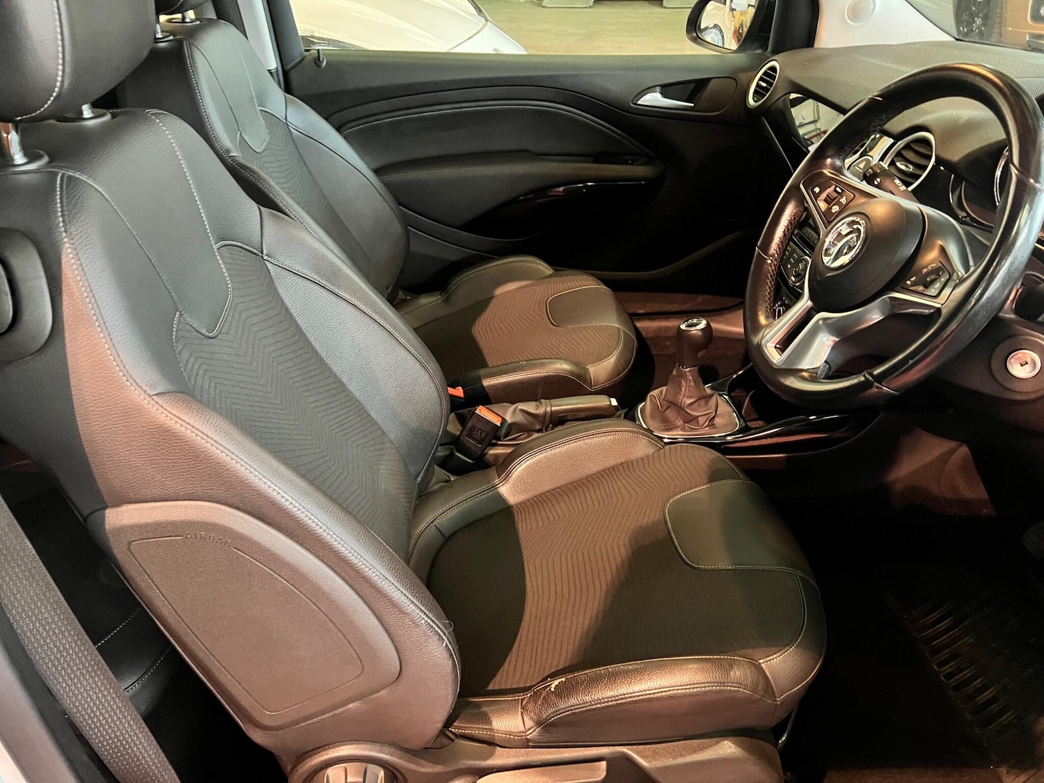 Used Vauxhall ADAM 2015 for sale - 76850158: Photo 20