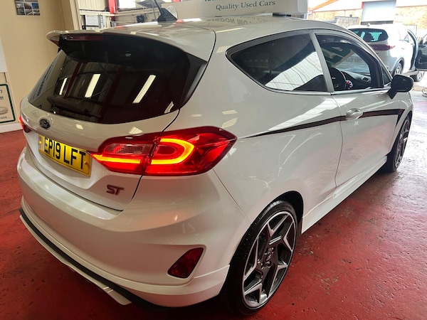 Used Ford Fiesta 2019 for sale - 76137274: Photo 11