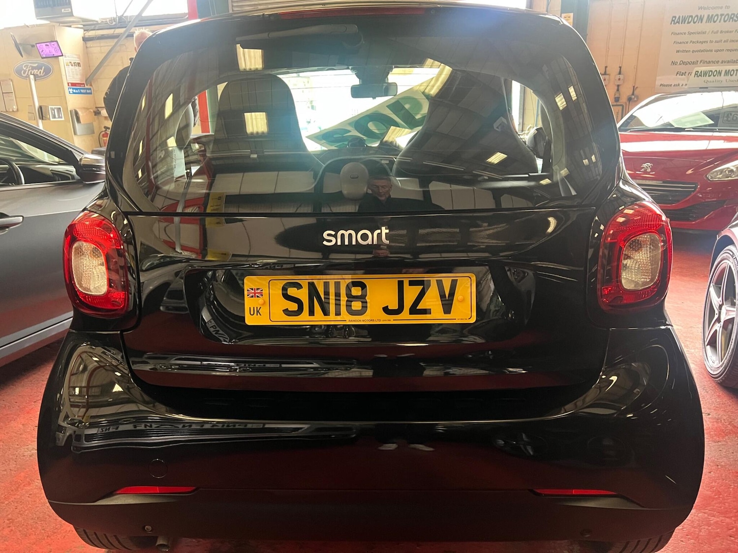 Used smart fortwo 2018 for sale - 76850250: Photo 6