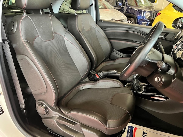 Used Vauxhall ADAM 2015 for sale - 75658226: Photo 19