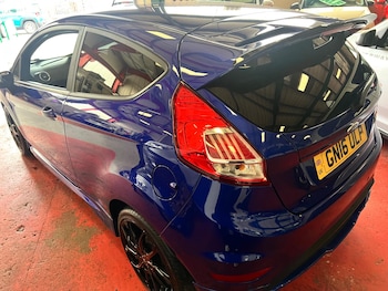 Used Ford Fiesta 2016 for sale - 75781711: Photo