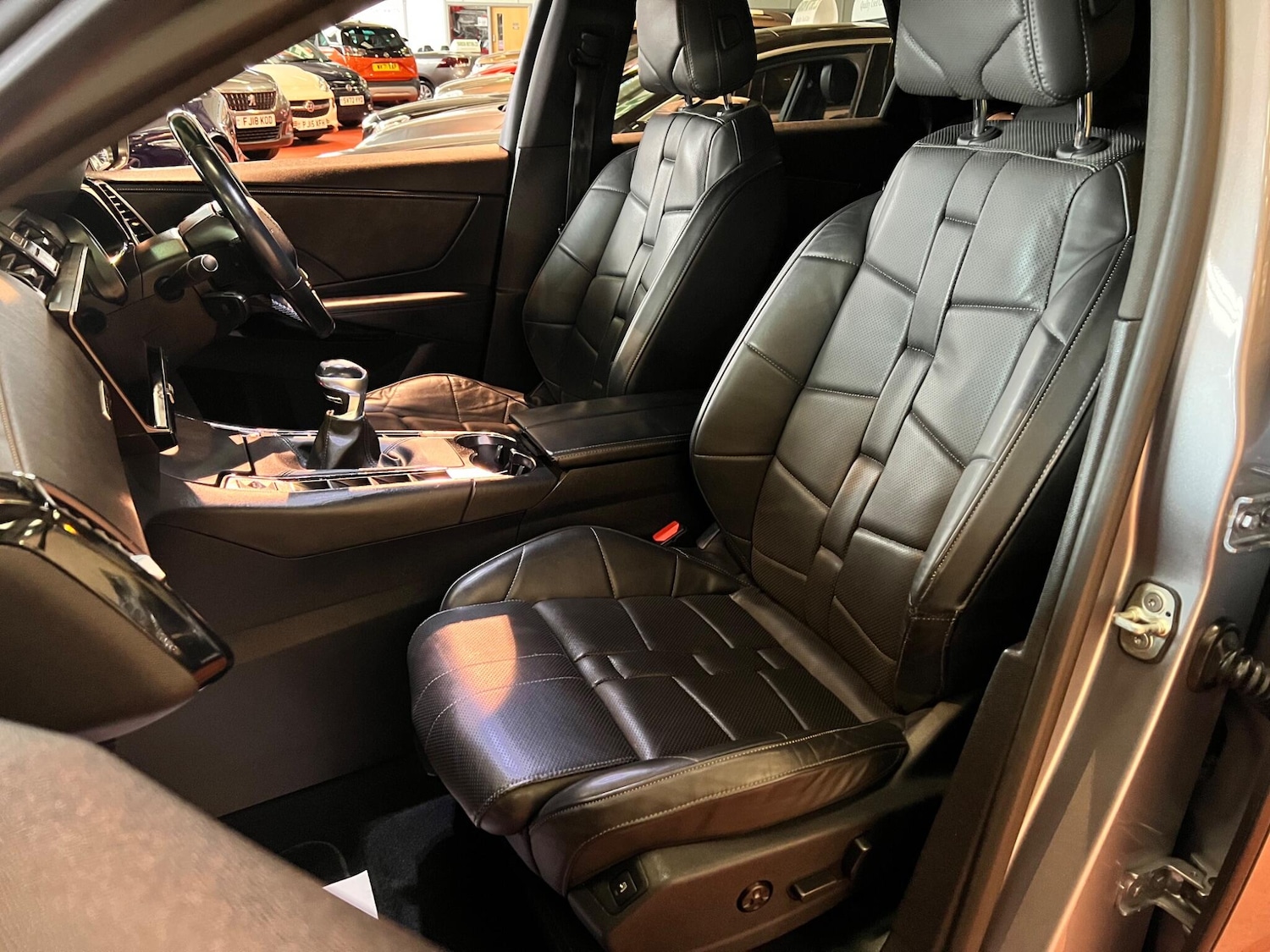 Used DS Automobiles DS 7 Crossback 2018 for sale - 76388751: Photo 10