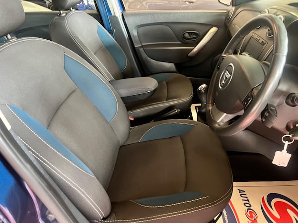 Used Dacia Sandero 2015 for sale - 75669987: Photo 9
