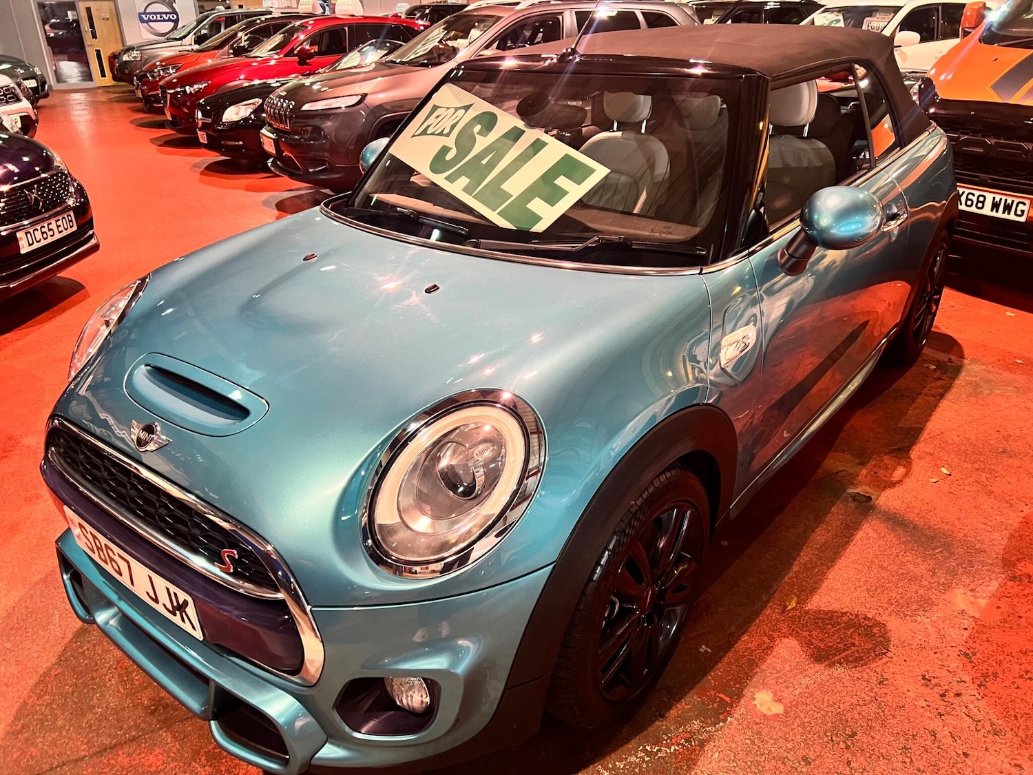 Used MINI Convertible 2017 for sale - 76473049: Photo 11