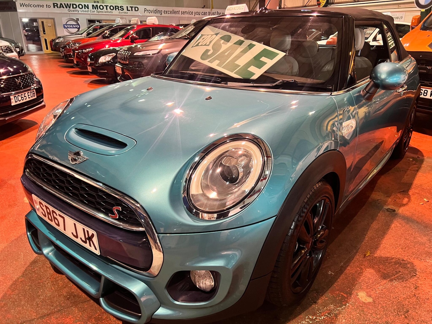 Used MINI Convertible 2017 for sale - 76473049: Photo 13