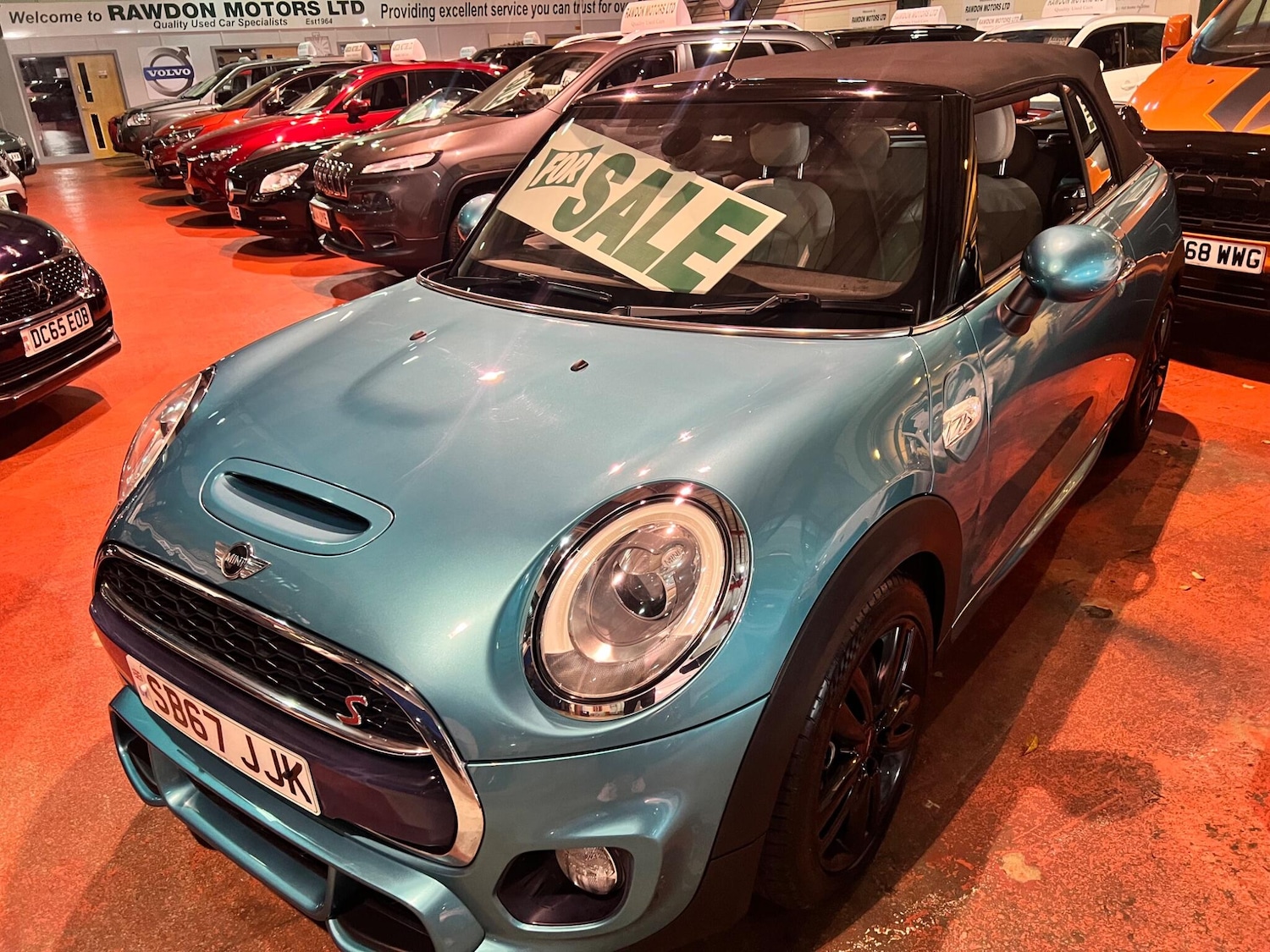 Used MINI Convertible 2017 for sale - 76473049: Photo 15