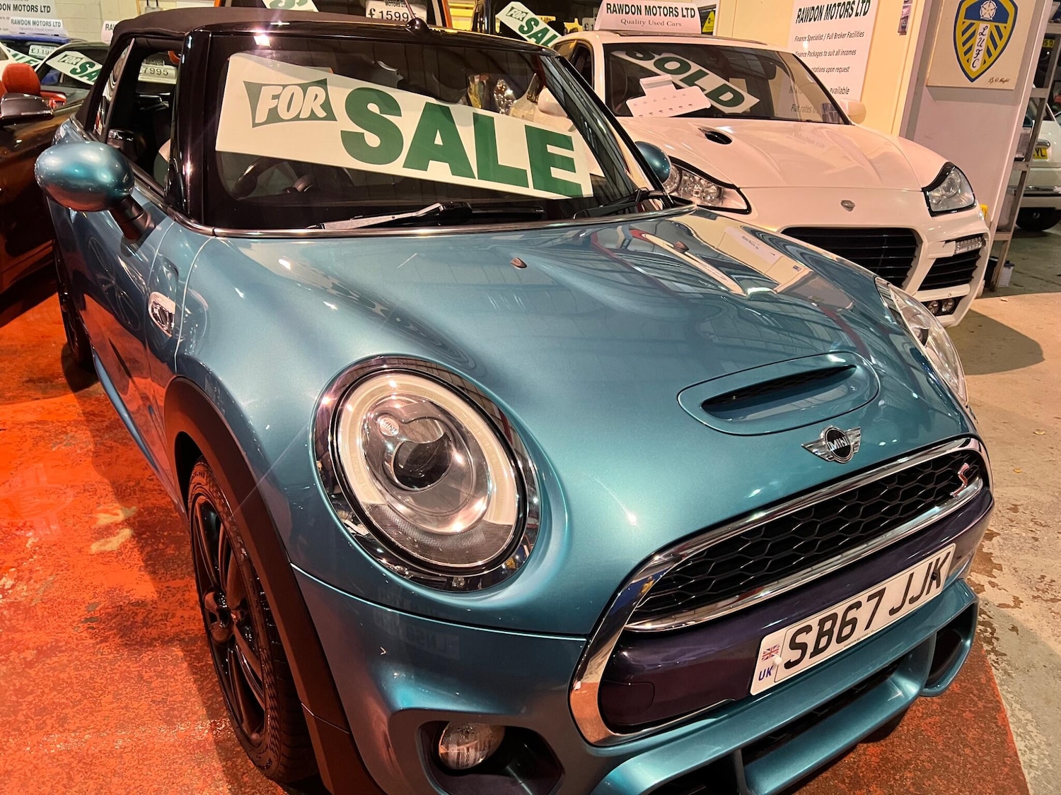 Used MINI Convertible 2017 for sale - 76473049: Photo 17