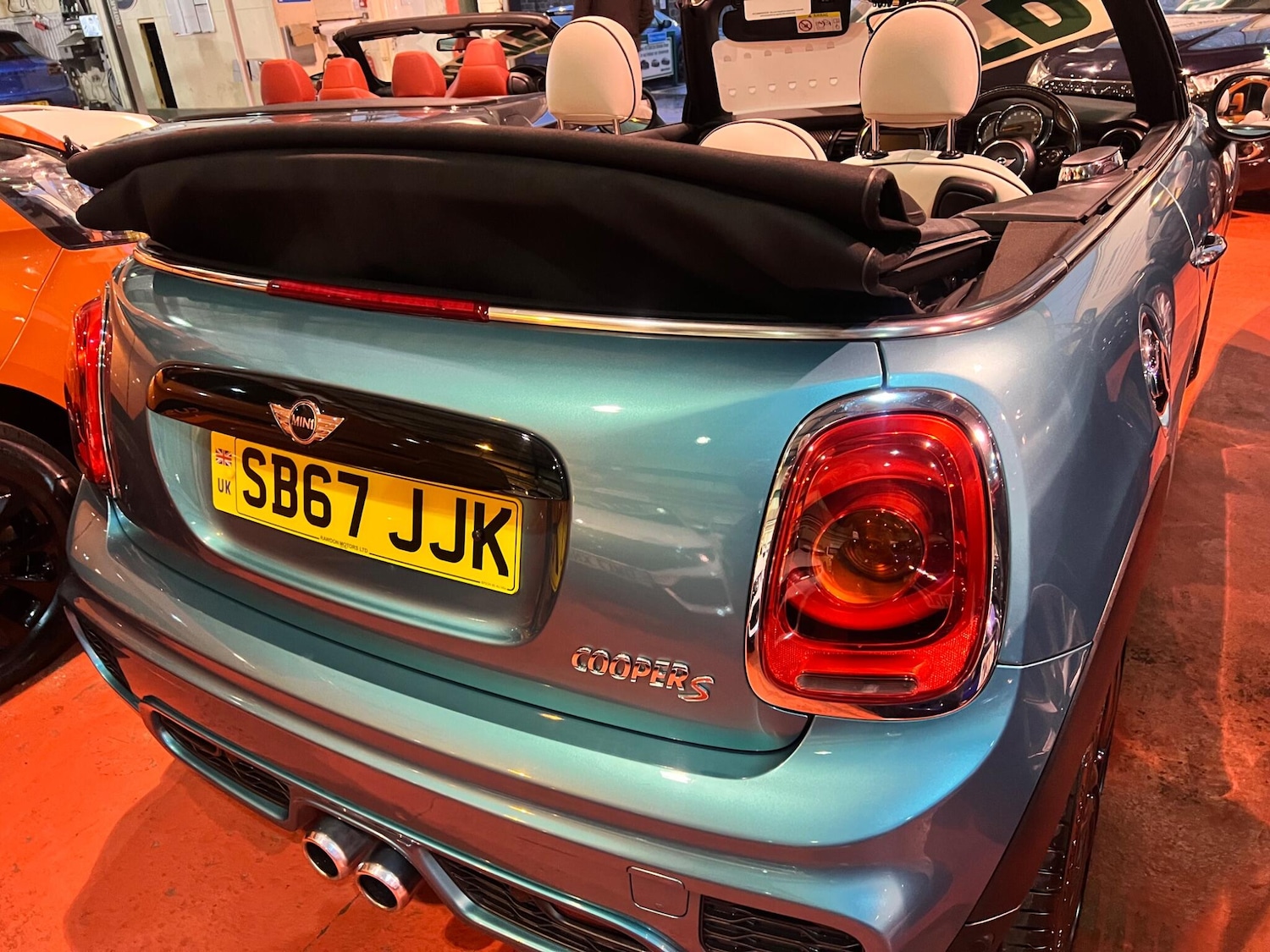 Used MINI Convertible 2017 for sale - 76473049: Photo 29