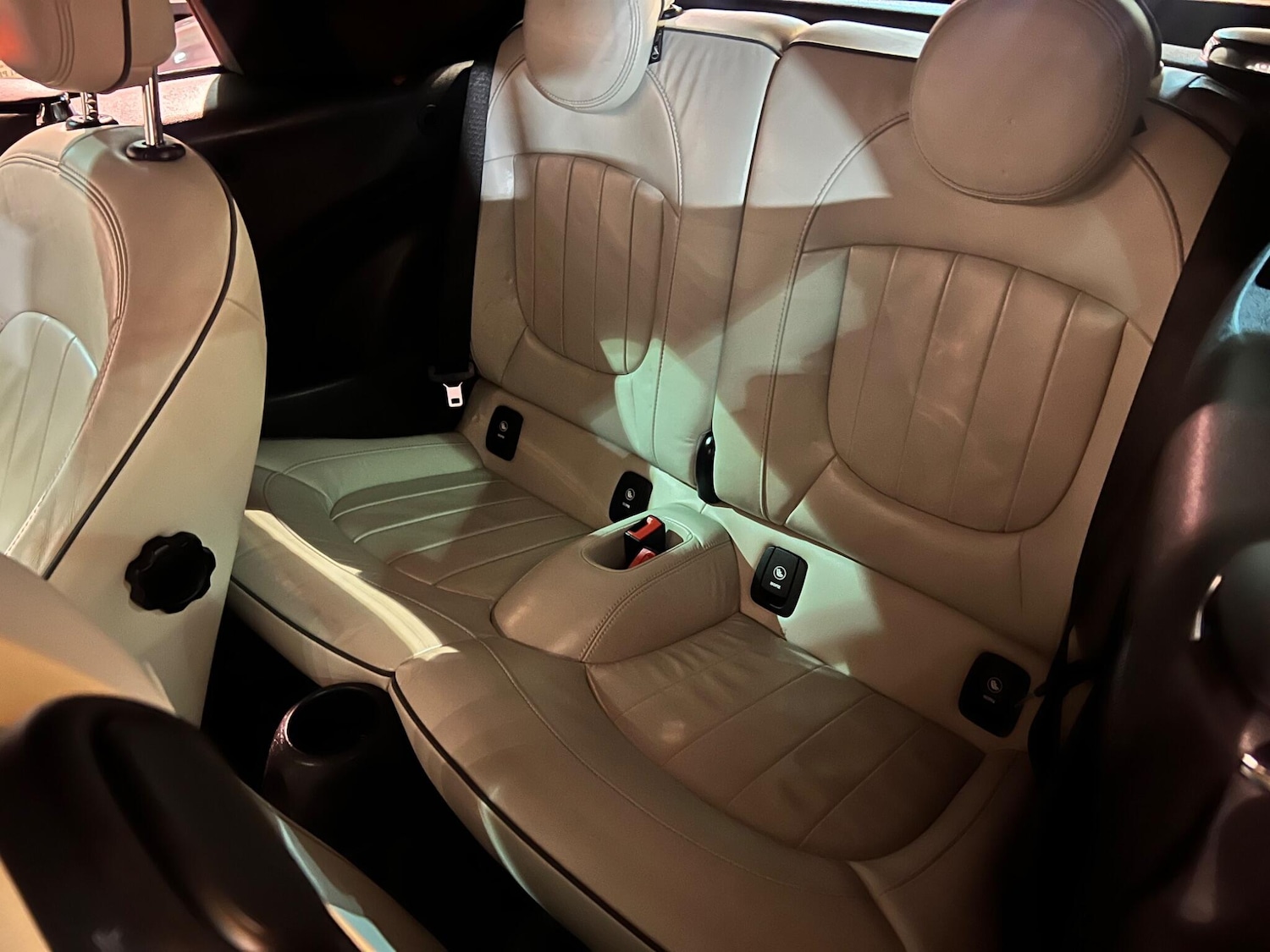 Used MINI Convertible 2017 for sale - 76473049: Photo 7