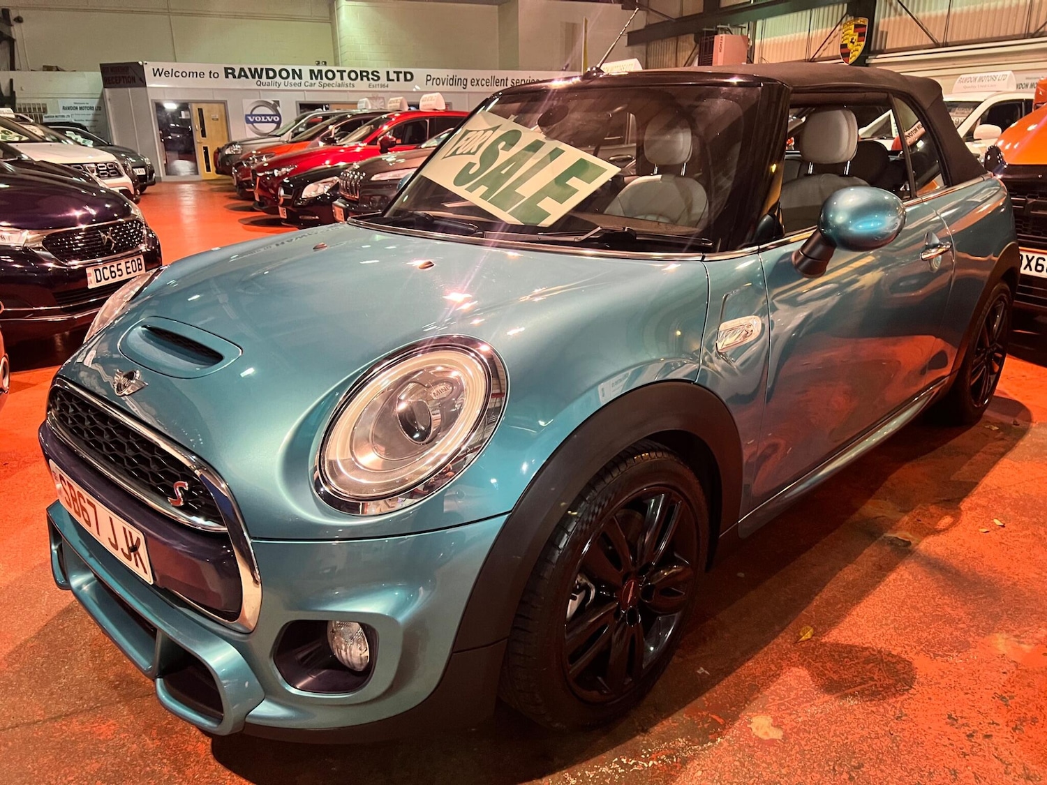 Used MINI Convertible 2017 for sale - 76473049: Photo 8