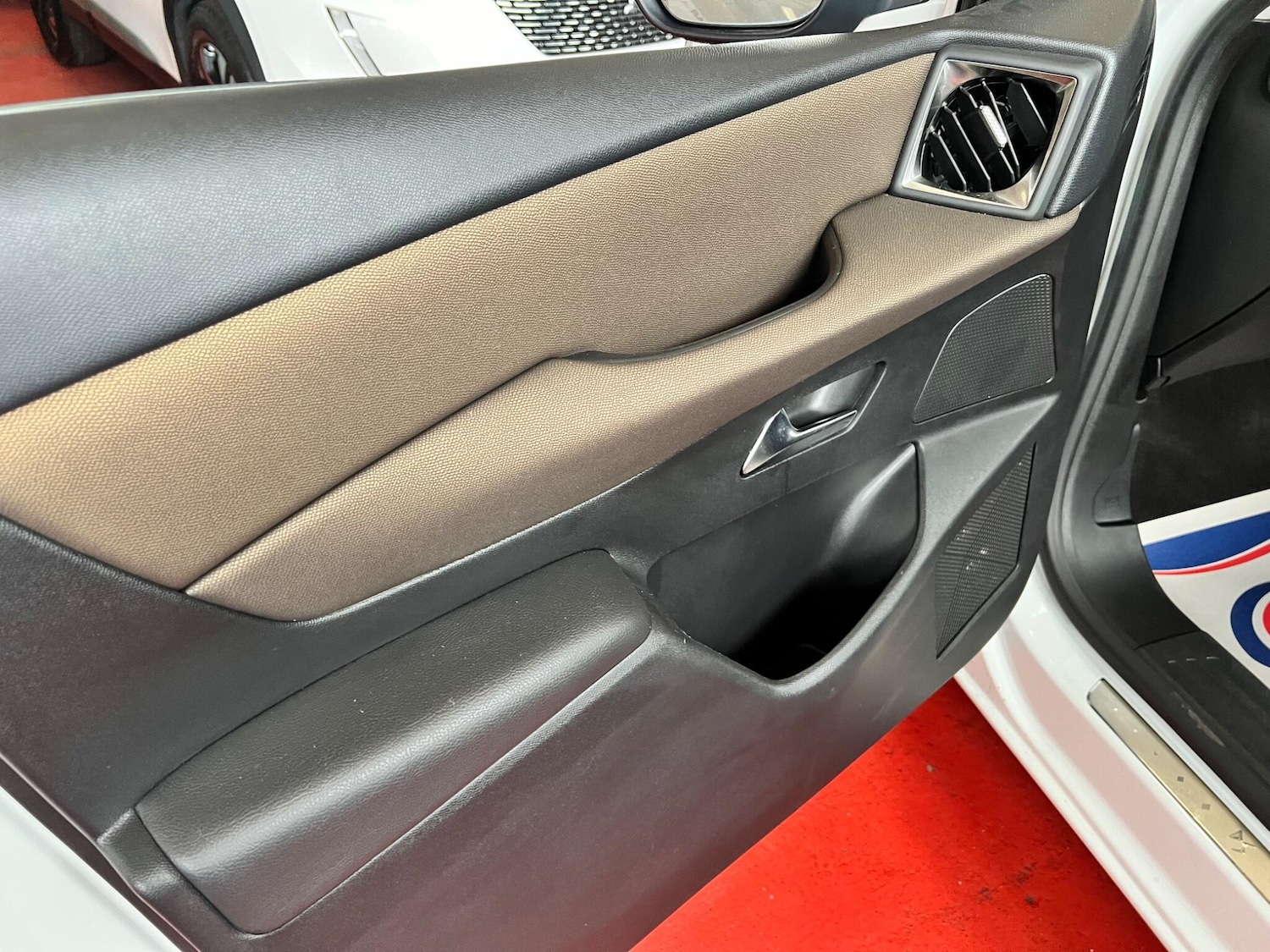 Used DS Automobiles DS 3 Crossback 2019 for sale - 75225430: Photo 38