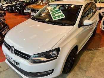 Used Volkswagen Polo 2013 for sale - 76849745: Photo