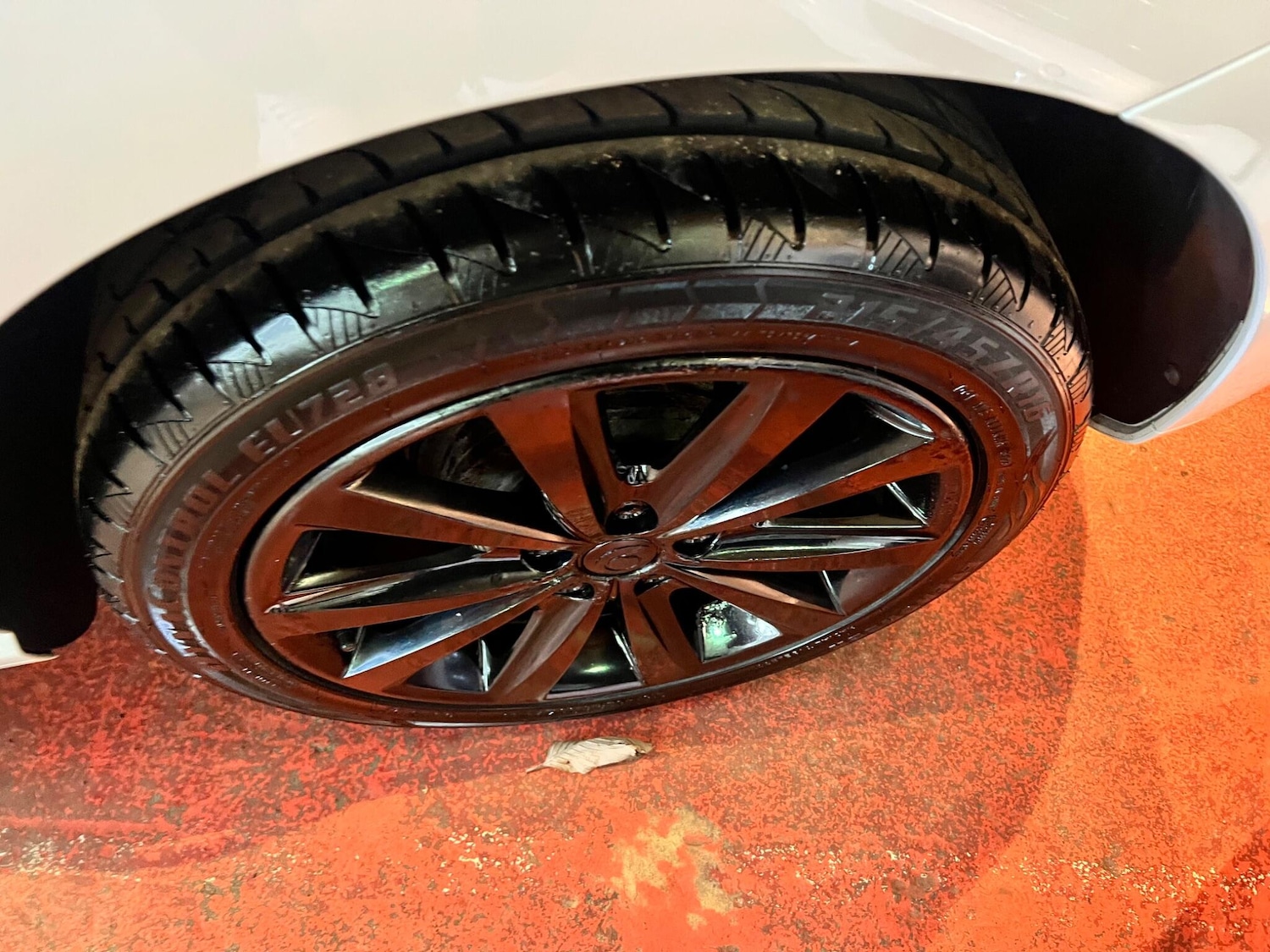 Used Volkswagen Polo 2013 for sale - 76849745: Photo 9