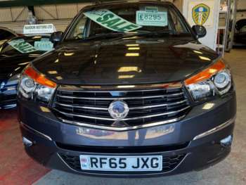 Used Ssangyong Turismo 2015 for sale - 74934881: Photo