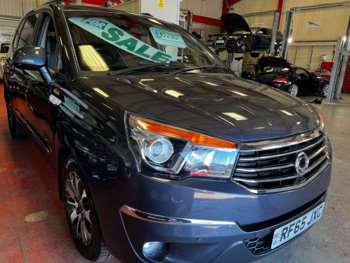Used Ssangyong Turismo 2015 for sale - 74934881: Photo