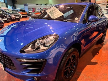 Porsche - Macan