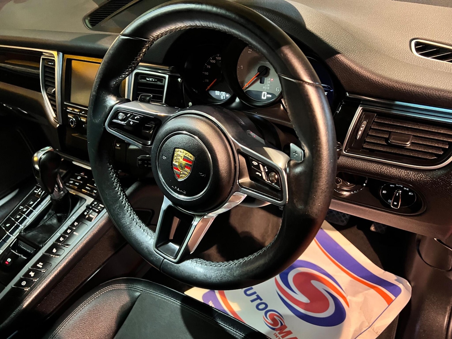 Used Porsche Macan 2015 for sale - 76409236: Photo 20