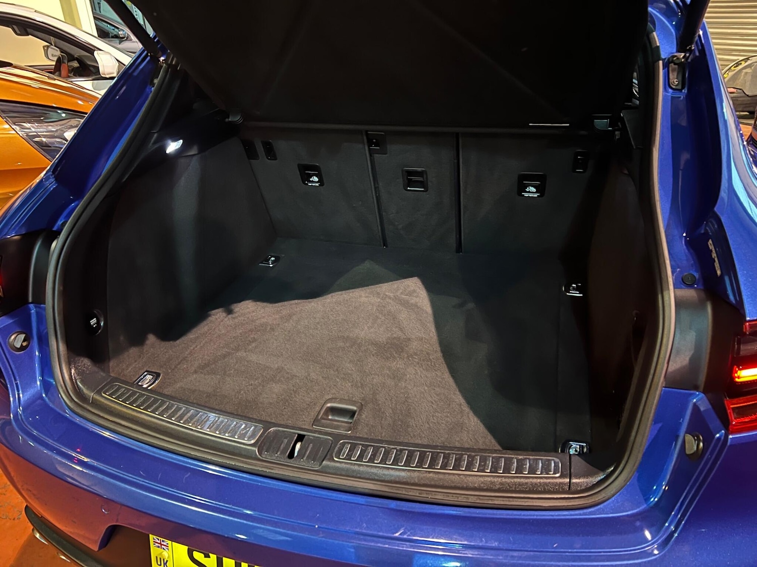 Used Porsche Macan 2015 for sale - 76409236: Photo 26