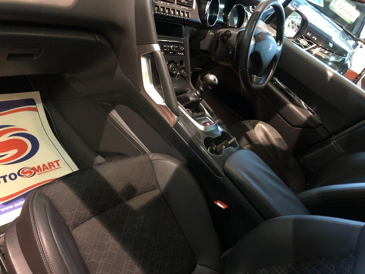 Used Peugeot 3008 2016 for sale - 77230380: Photo 14