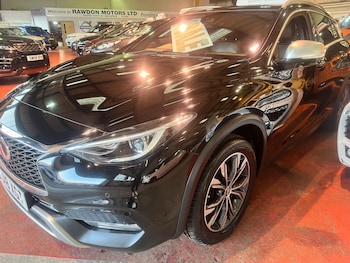 Used Infiniti QX30 2018 for sale - 76701297: Photo