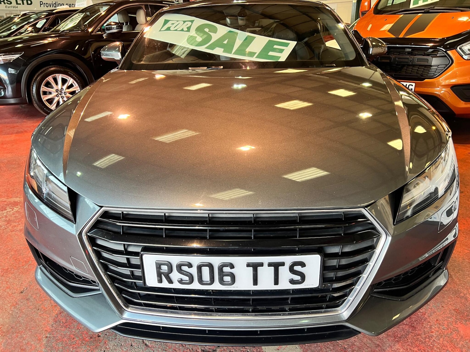 Used Audi TT 2015 for sale - 76607829: Photo 2
