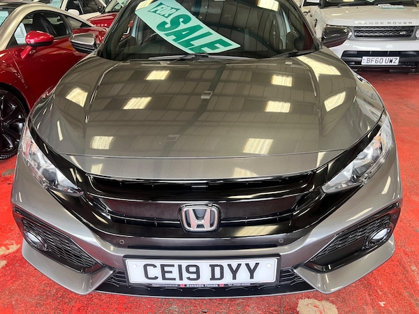 Used Honda Civic 2019 for sale - 76259739: Photo 15