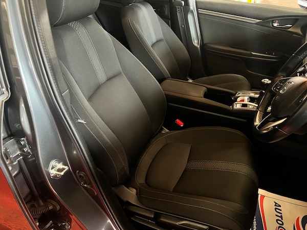 Used Honda Civic 2019 for sale - 76259739: Photo 22