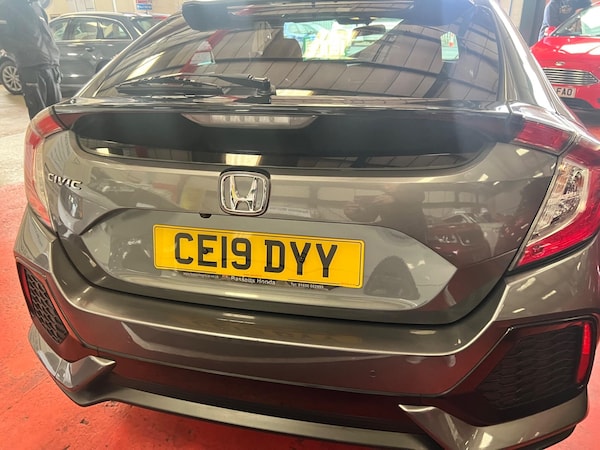 Used Honda Civic 2019 for sale - 76259739: Photo 23
