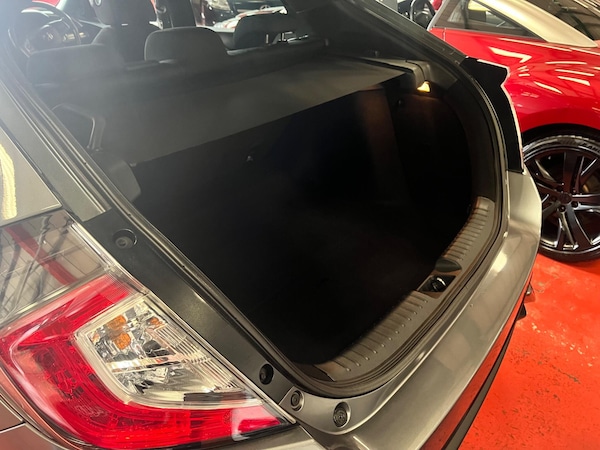 Used Honda Civic 2019 for sale - 76259739: Photo 9