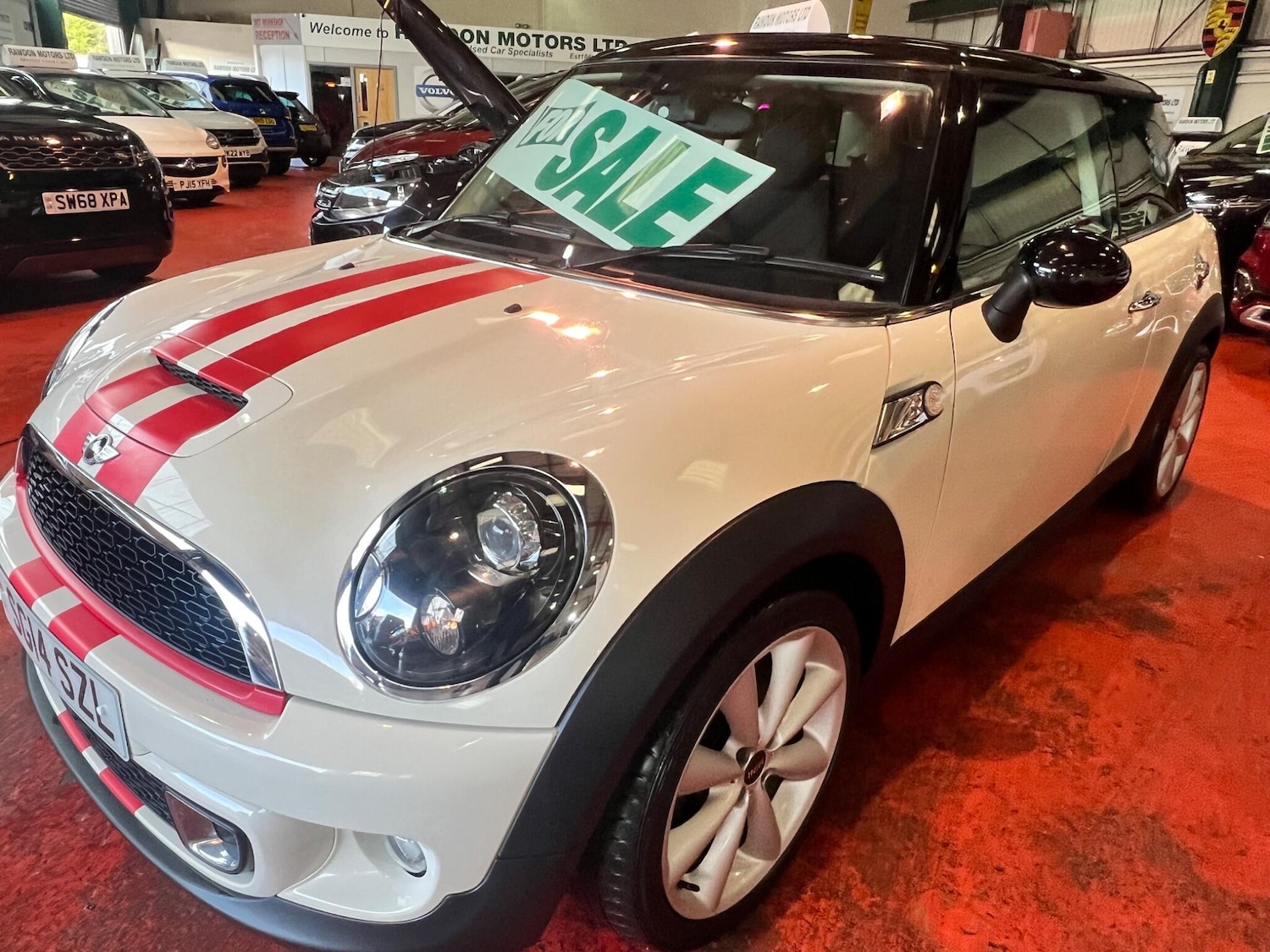 Used MINI Hatch 2014 for sale - 76728344: Photo 1
