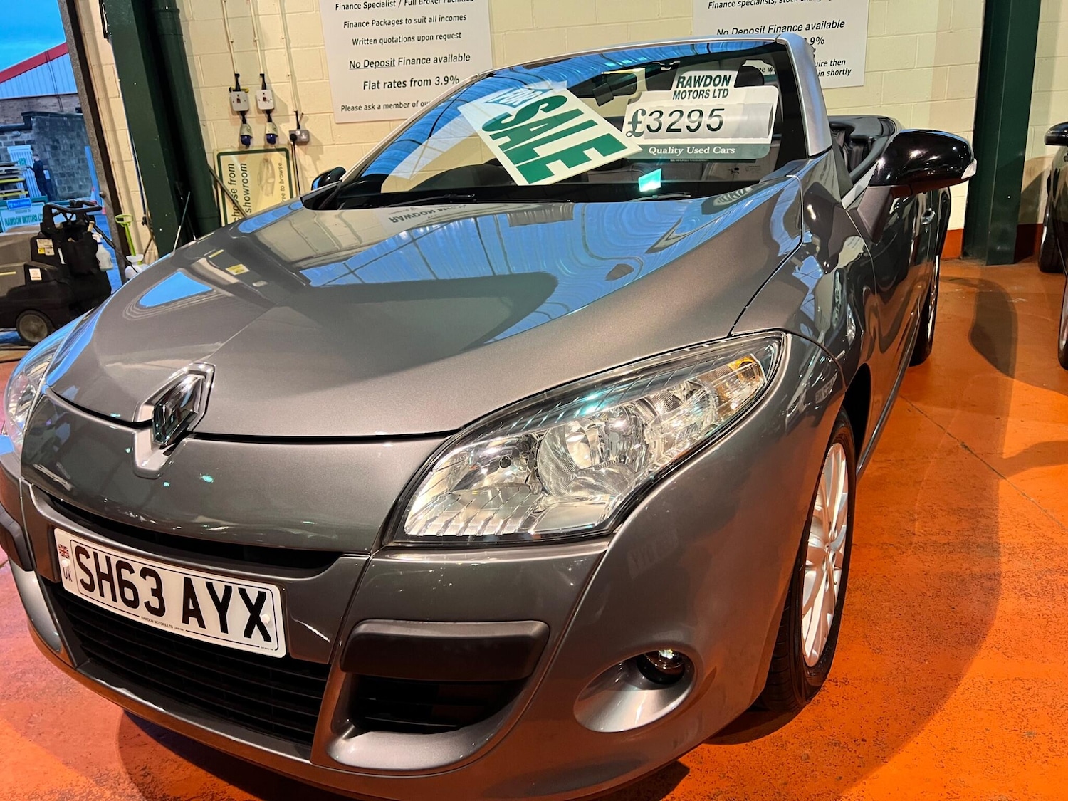 Used Renault Megane 2013 for sale - 76337342: Photo 14