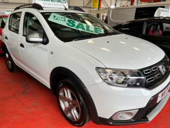 2017 (17) - 0.9 TCe Ambiance Euro 6 (s/s) 5dr