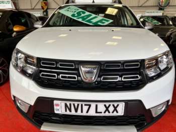 Used Dacia Sandero Stepway 2017 for sale - 74762868: Photo